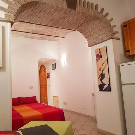 Via Di Montegiordano Apartamento